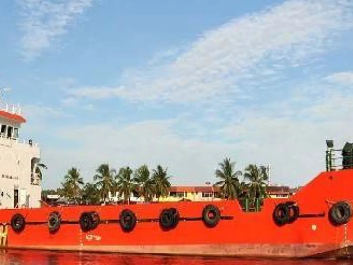 Kapal pendaratan, tangki keur dijual