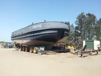 Kapal penarik keur dijual
