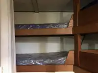 Kapal pasokan keur dijual