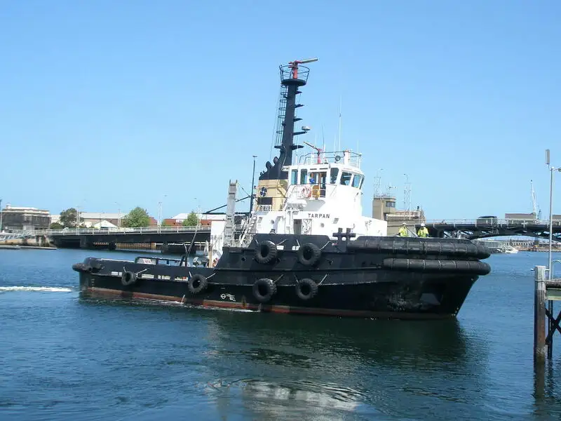 Kapal penarik keur dijual