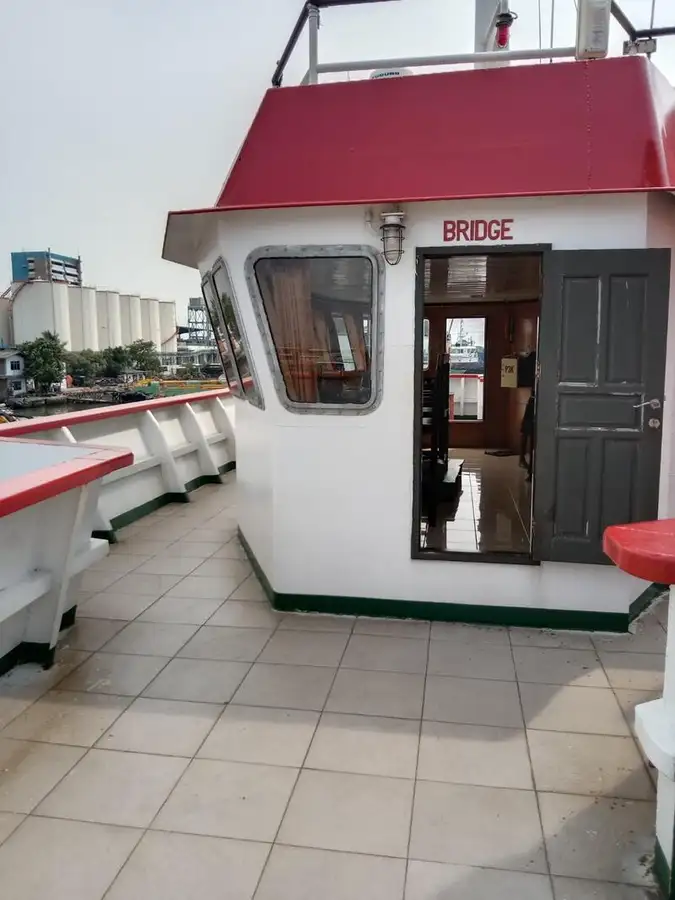 Kapal pendaratan, tangki keur dijual