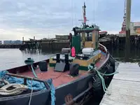 Kapal penarik keur dijual