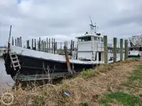 Kapal pasokan keur dijual