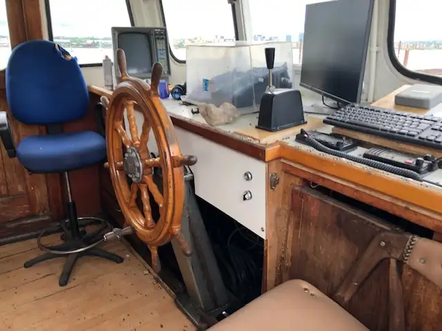 Kapal pesiar keur dijual