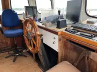 Kapal pesiar keur dijual