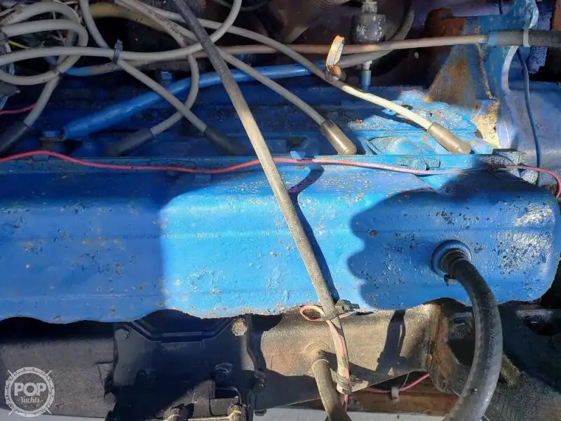 Kapal pangolahan lautan keur dijual