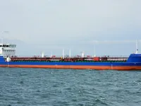 Kapal tangki bahan bakar keur dijual