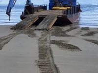 Kapal pendaratan, tangki keur dijual