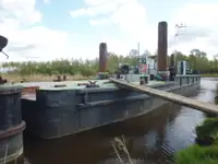 Kapal kerja keur dijual