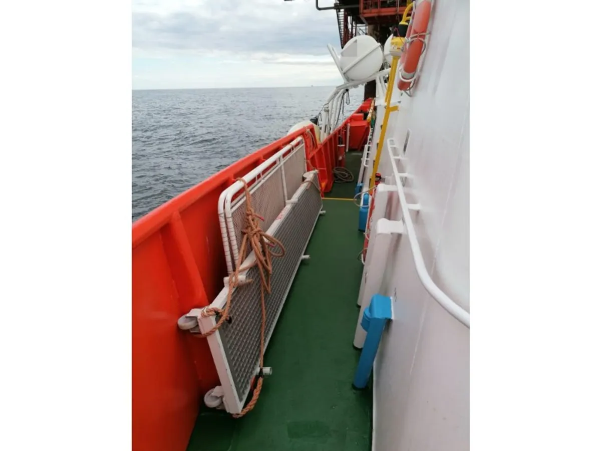 Kapal kru keur dijual