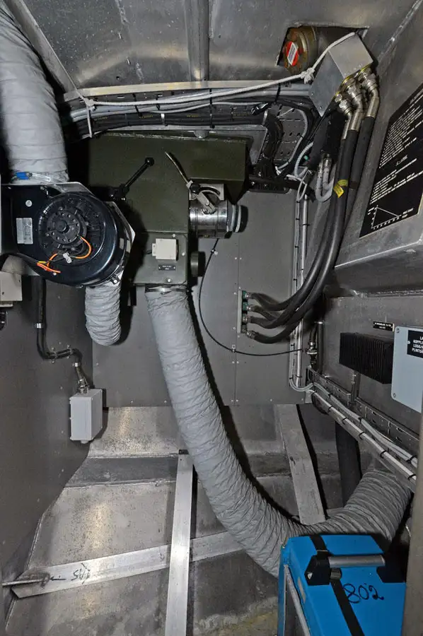 Kapal angkatan laut / militer keur dijual
