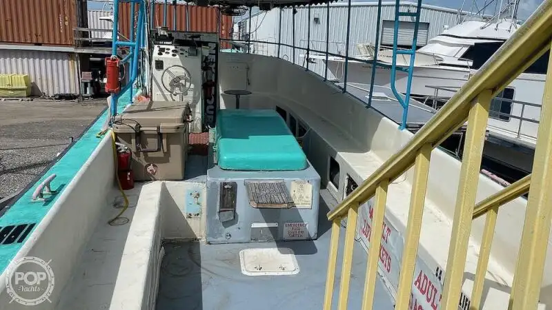 Kapal pesiar keur dijual