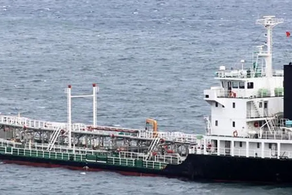 Oil/Chemical tanker for sale