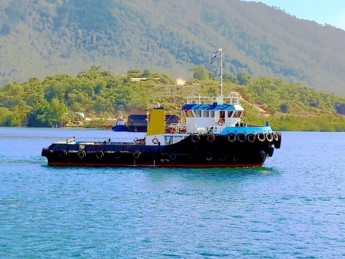 Kapal penarik keur dijual
