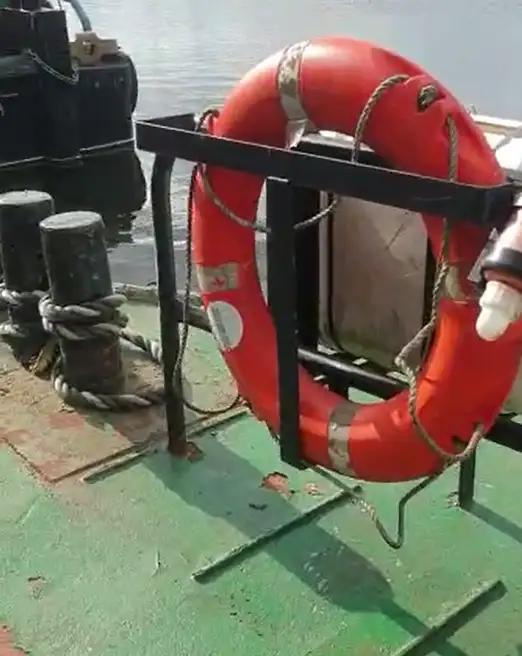 Kapal kerja keur dijual