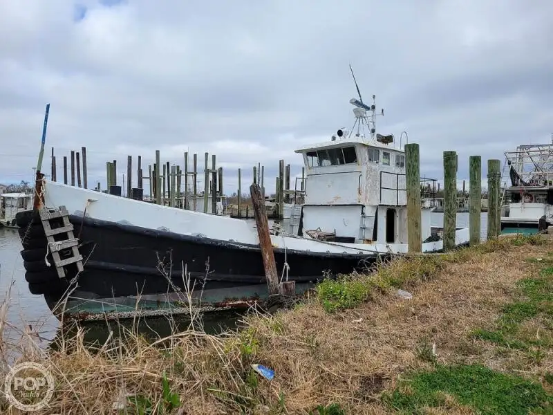 Kapal pasokan keur dijual