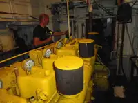 Oil/Chemical tanker pikeun dijual