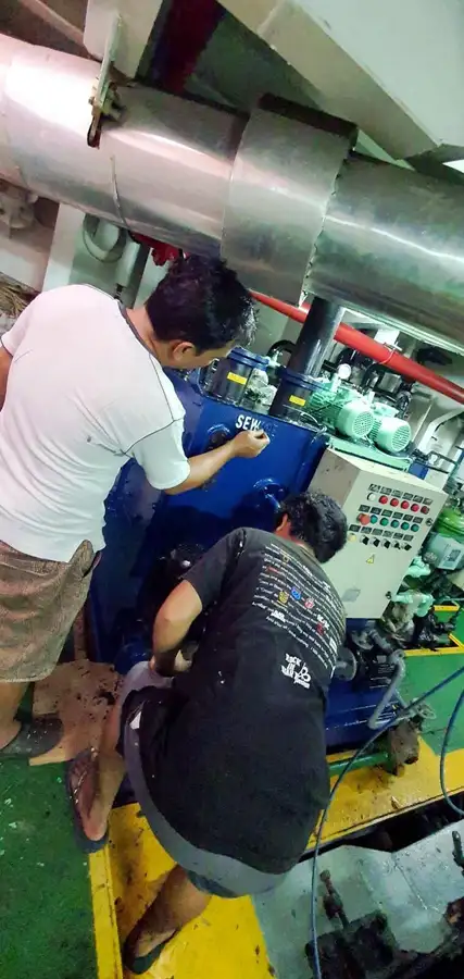 Kapal pendaratan, tangki keur dijual