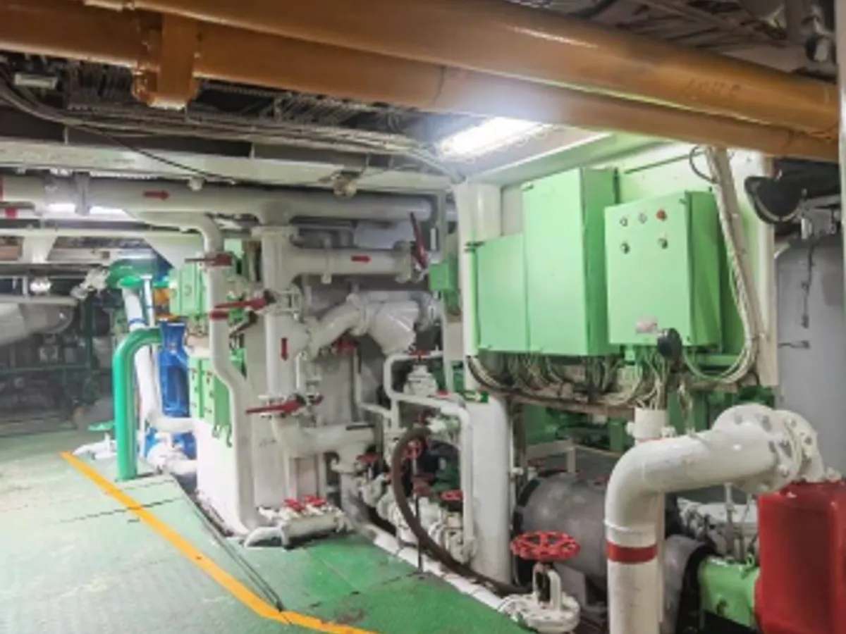 Kapal Penarik Jangkar (AHTS) keur dijual