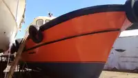 Tow boat pikeun dijual