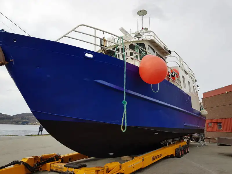 Kapal penarik keur dijual