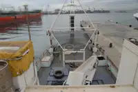 Kapal kerja keur dijual
