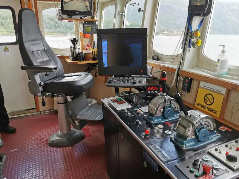 Kapal pangangkut barang curah keur dijual