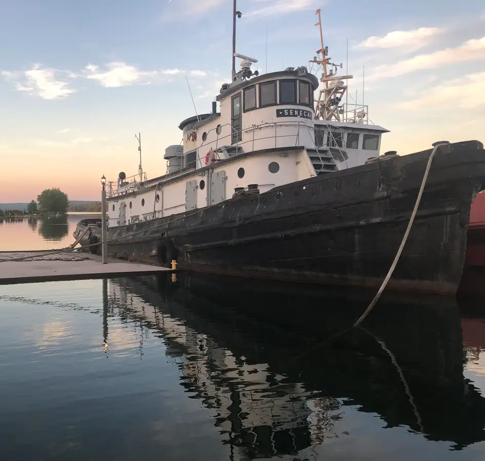 Kapal penarik keur dijual