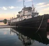 Kapal penarik keur dijual