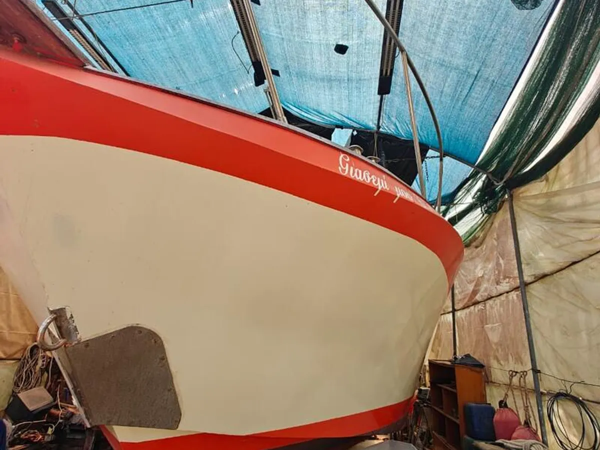 Kapal kerja keur dijual