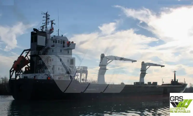 Kapal pangangkut barang curah keur dijual