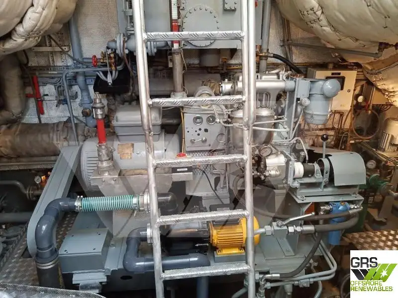 Kapal kerja keur dijual