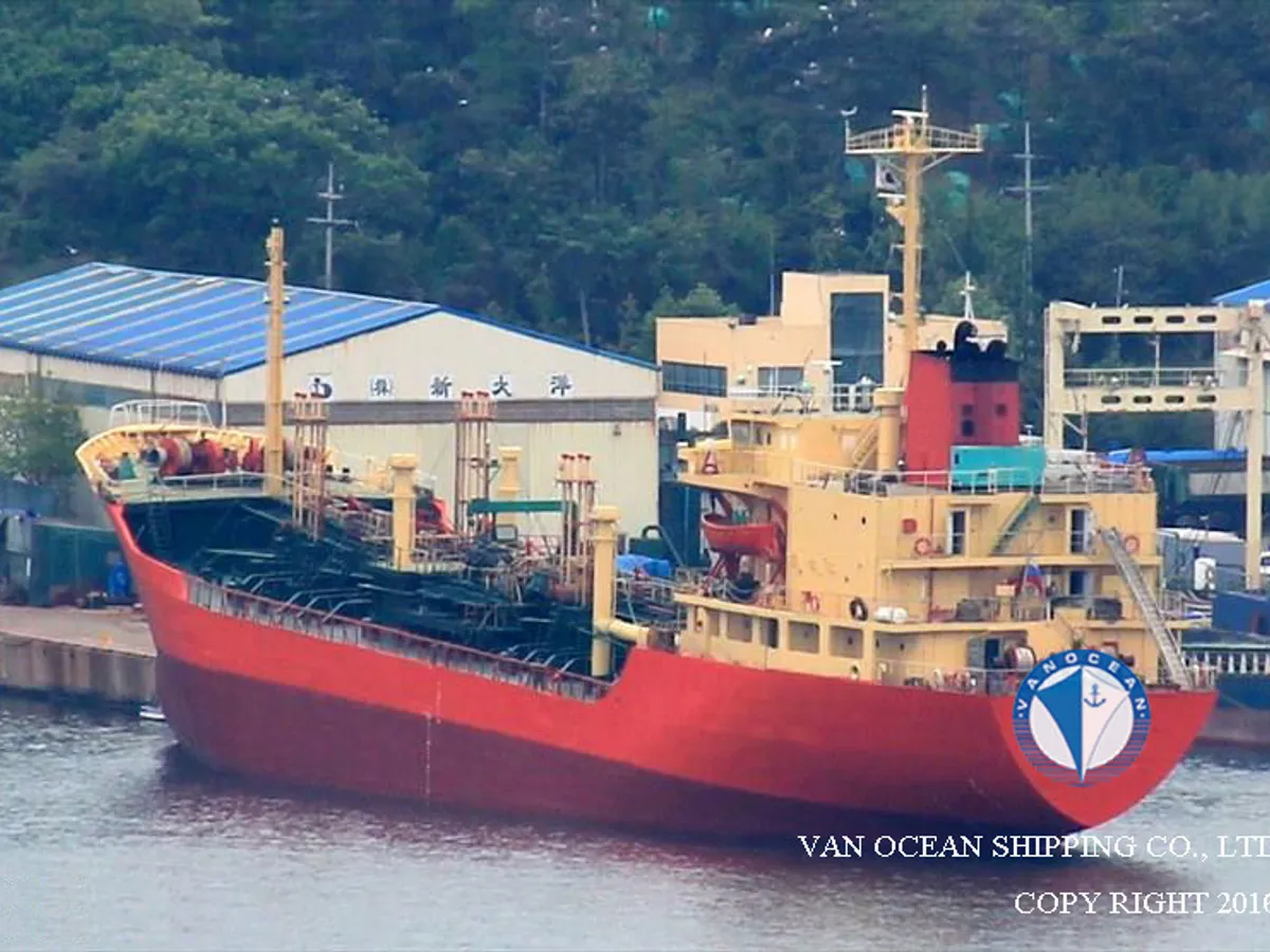 Kapal tangki minyak/bahan kimia keur dijual