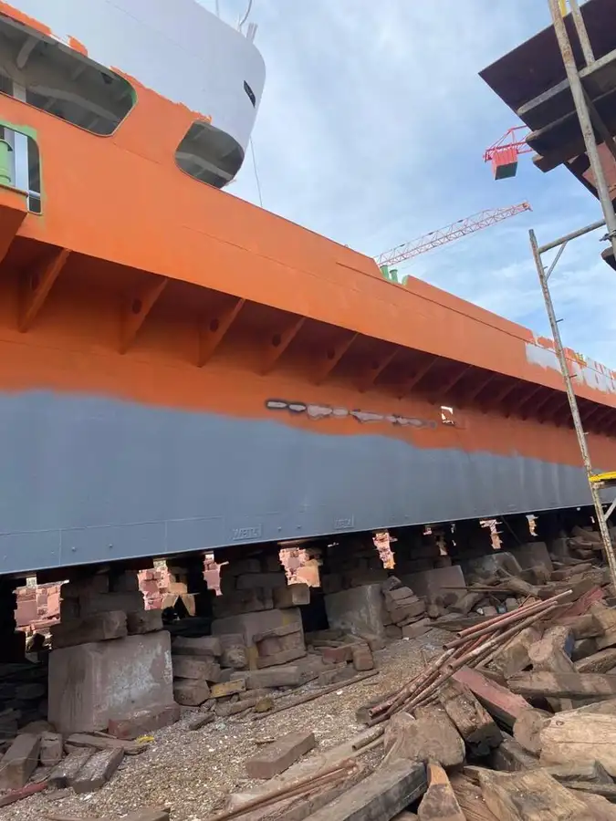 Kapal fery keur dijual