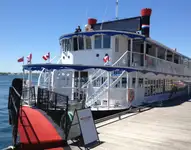 Kapal Ferry pikeun dijual