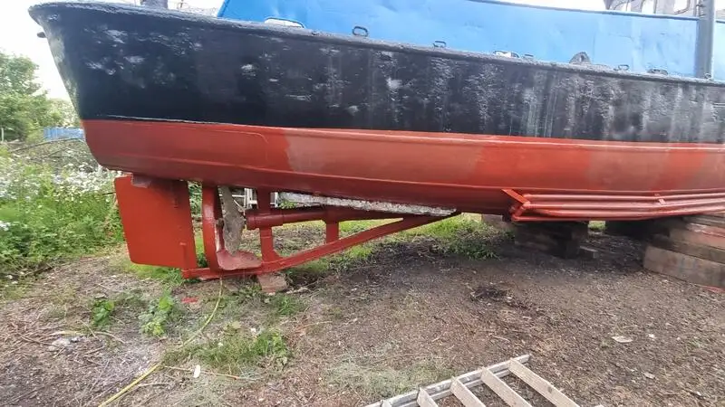 Kapal kerja keur dijual