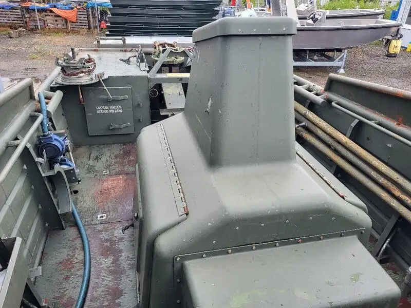 Kapal kerja keur dijual