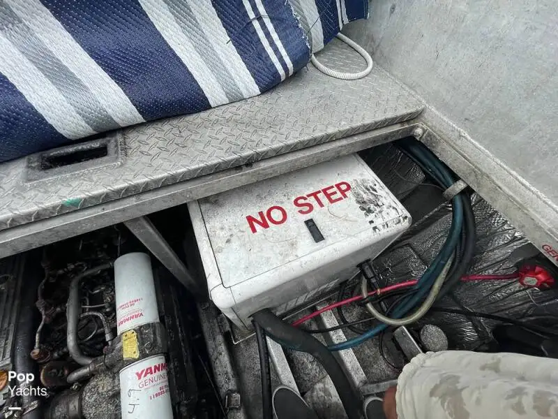 Kapal pesiar keur dijual