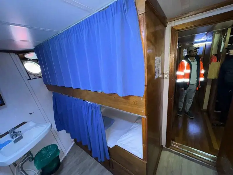 Kapal kontainer keur dijual