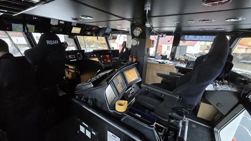 Kapal penarik keur dijual