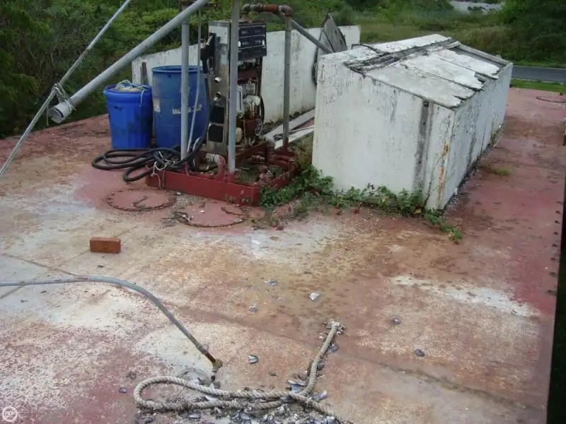 Tongkang keur dijual
