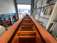 Kapal kerja keur dijual