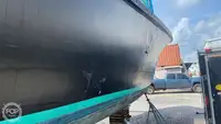 Kapal pesiar keur dijual