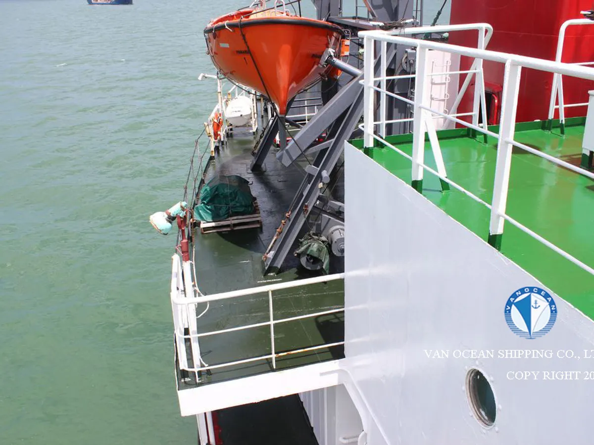 Kapal tangki minyak/bahan kimia keur dijual