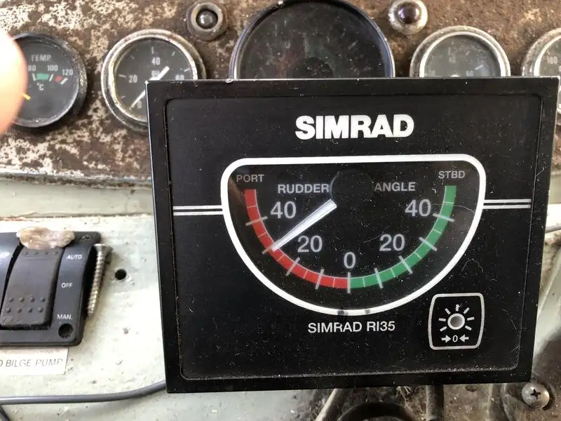 Kapal keruk keur dijual
