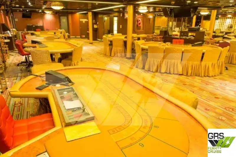 Kapal pesiar keur dijual