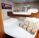 Kapal pesiar keur dijual