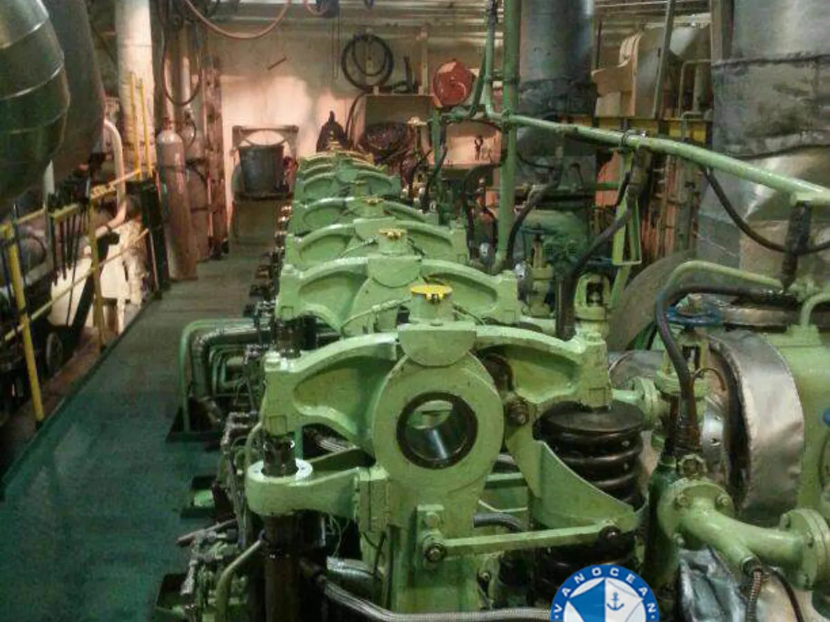 Kapal tangki minyak/bahan kimia keur dijual