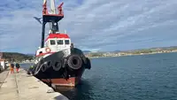 Tow boat pikeun dijual