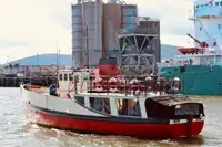 Kapal panumpang keur dijual